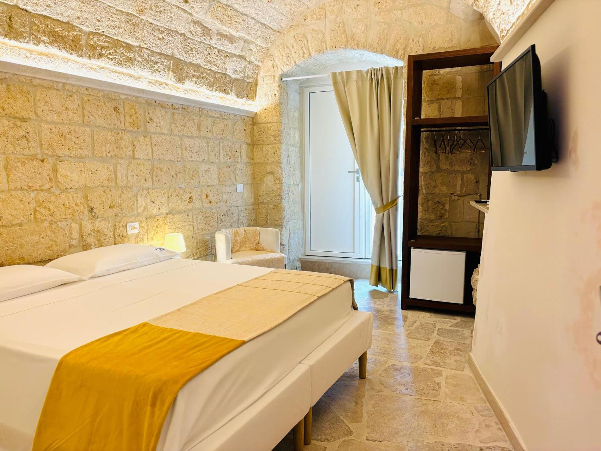 Vischi Apartment Trani By Le Marinelle Loc Turistica ภายนอก รูปภาพ