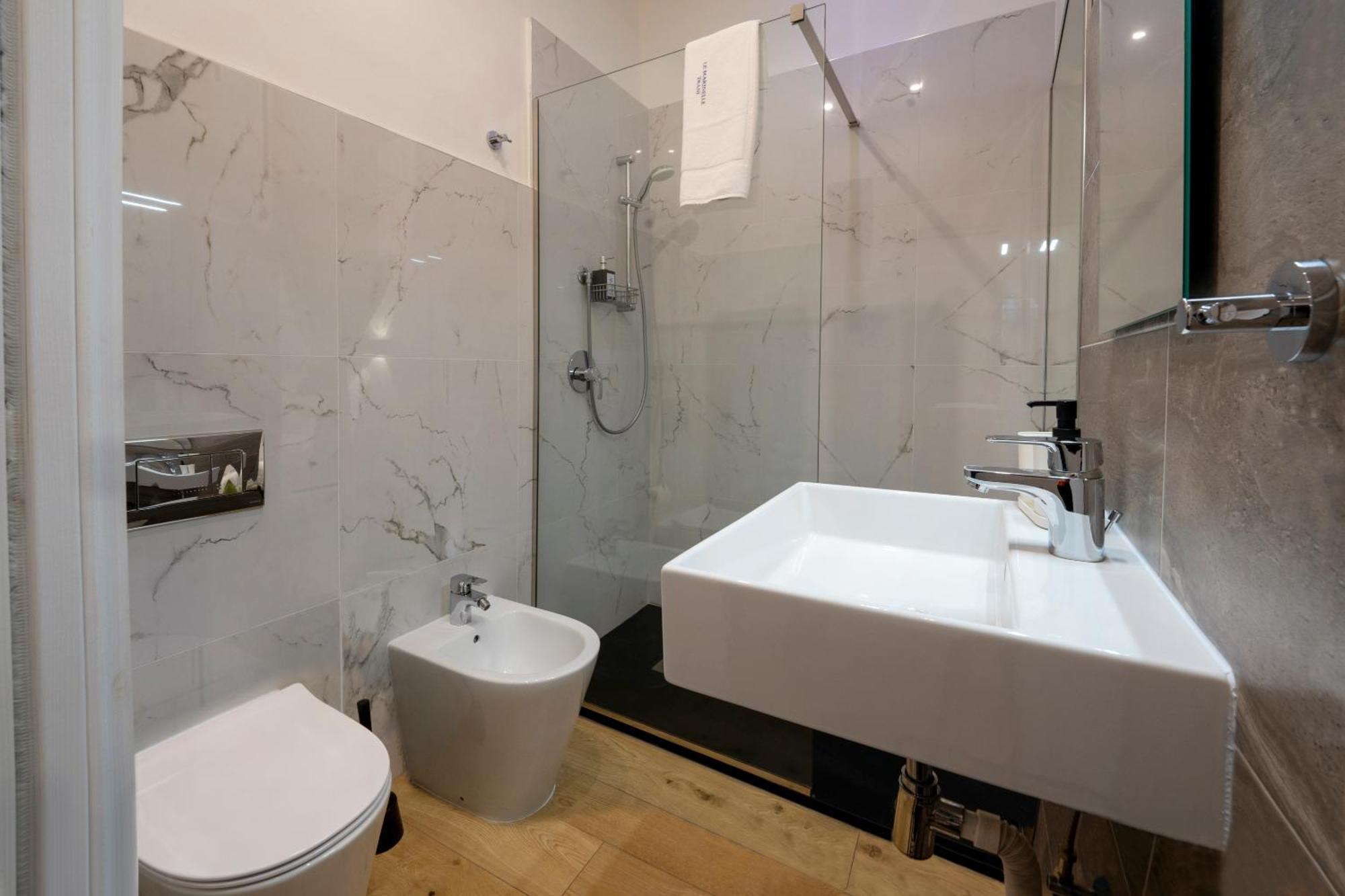 Vischi Apartment Trani By Le Marinelle Loc Turistica ภายนอก รูปภาพ
