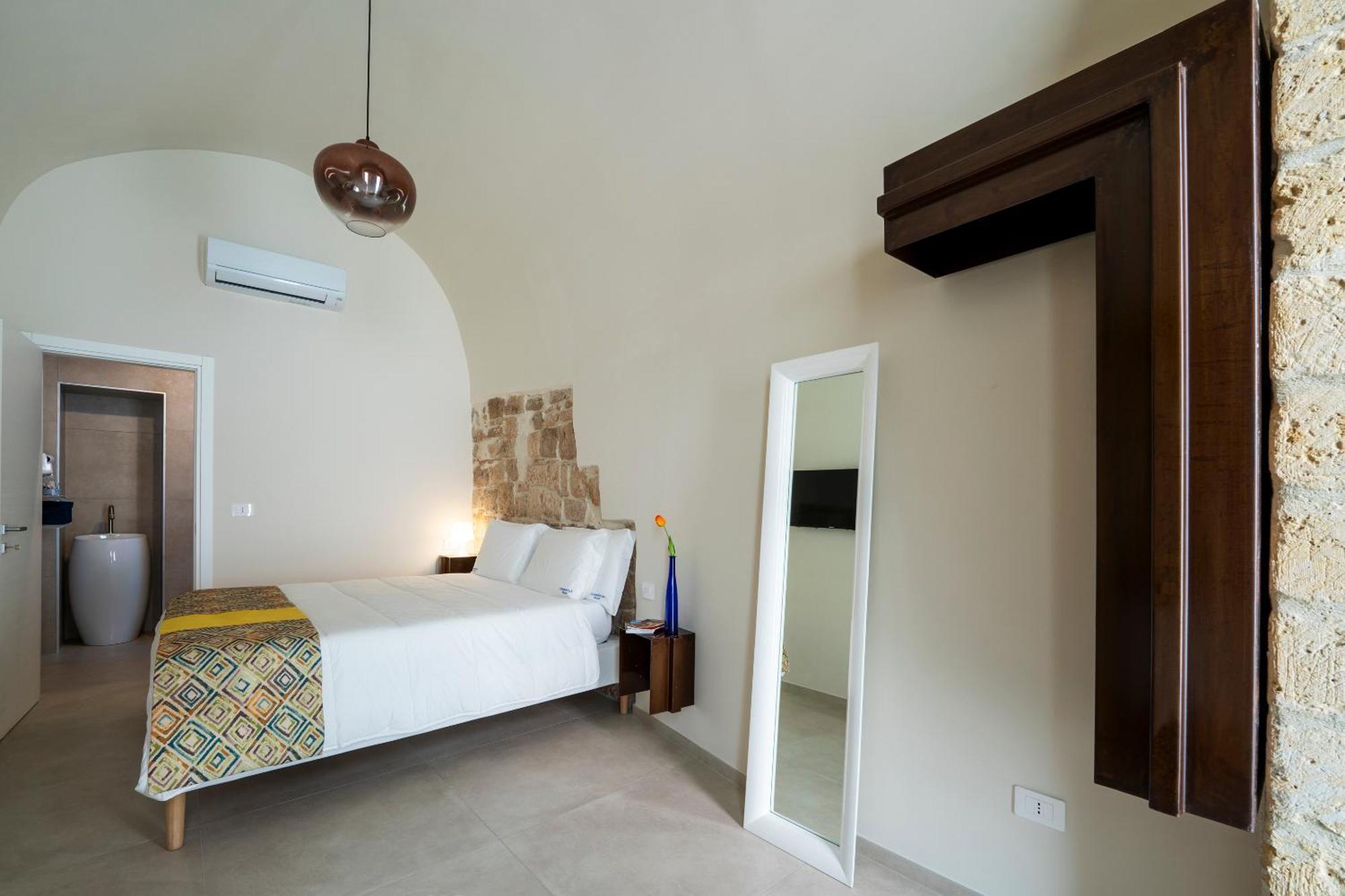 Vischi Apartment Trani By Le Marinelle Loc Turistica ภายนอก รูปภาพ